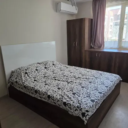 公寓 Stylish 2br Retreat 5m Walk To Sea Garden & 布尔加斯